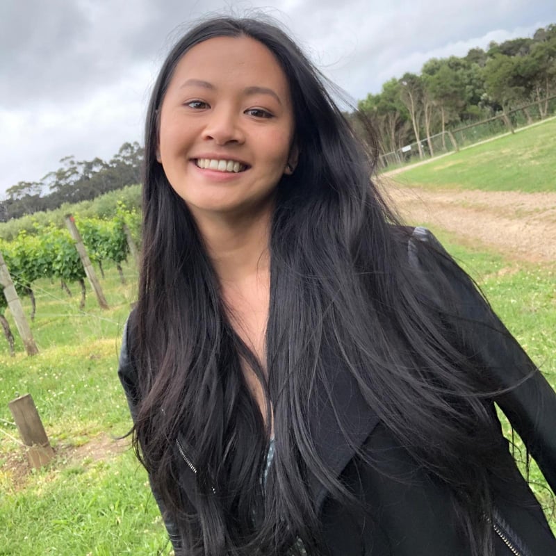 Headshot of Jenn Yang